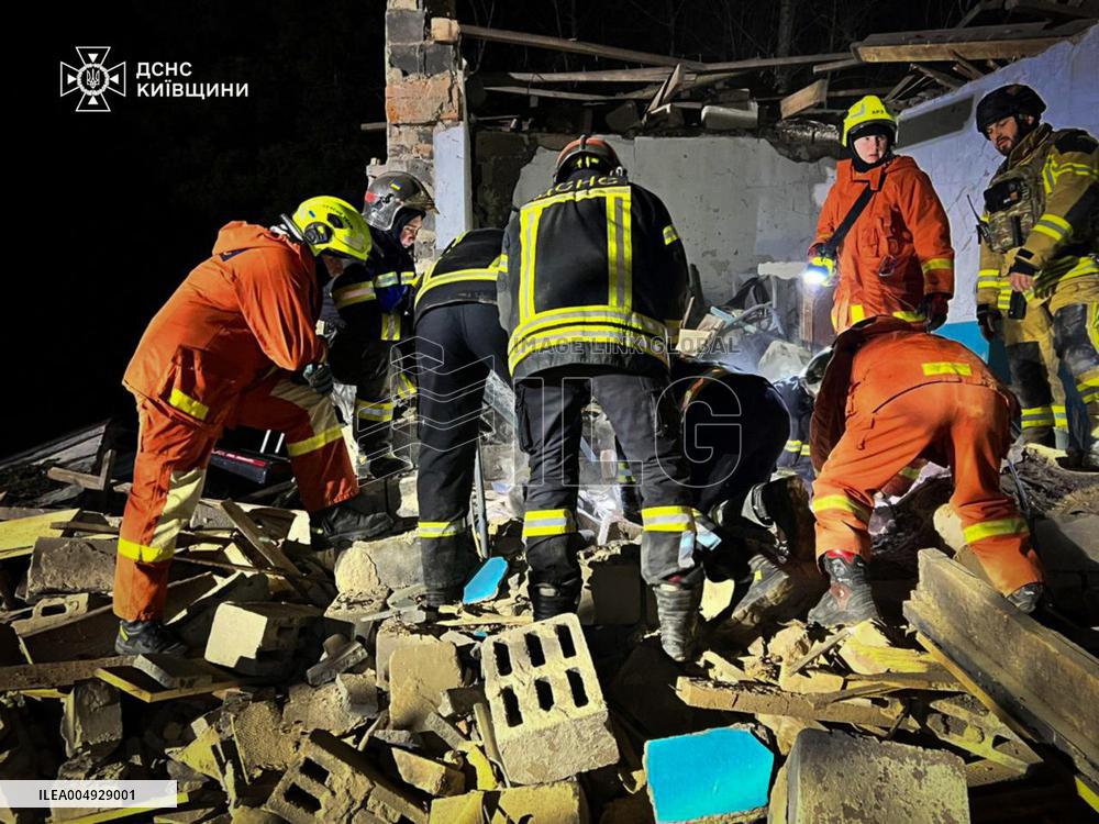 Night Attack in Kyiv Leaves Six Dead - Ukraine