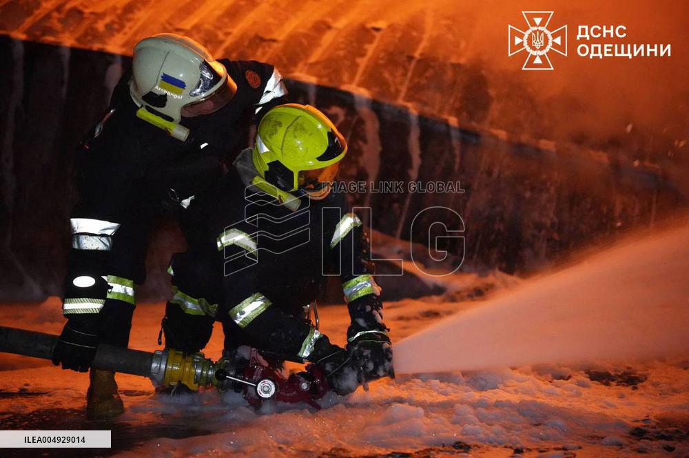 Night Attack in Kyiv Leaves Six Dead - Ukraine