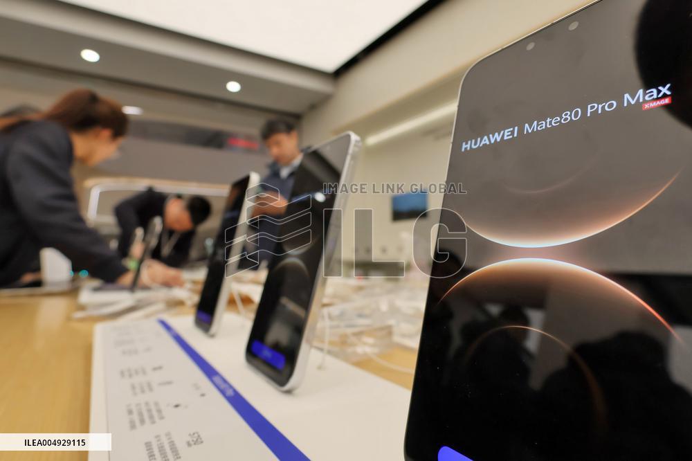 HUAWEI Mate80 Smartphone