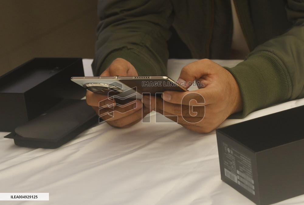 HUAWEI Mate 80 Mate X7 Smartphone