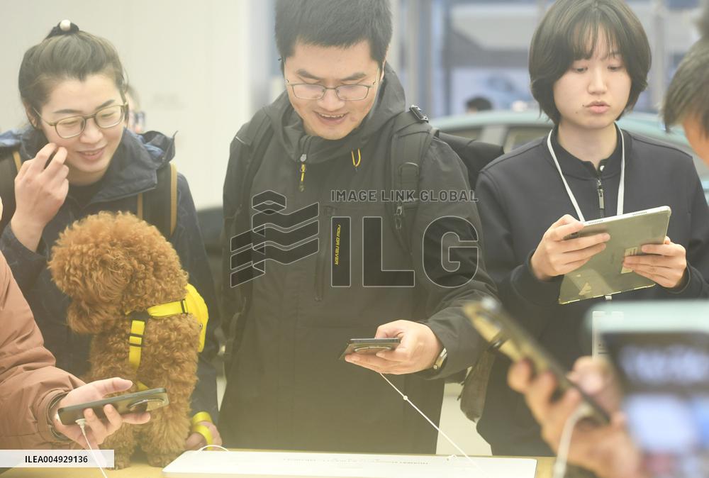 HUAWEI Mate 80 Mate X7 Smartphone