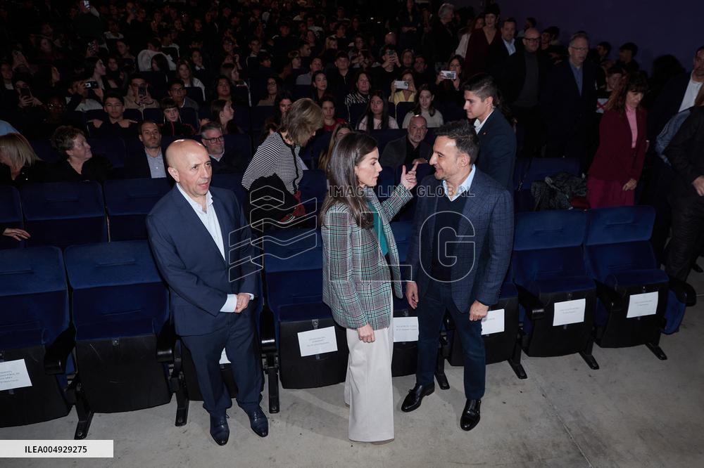 Queen Letizia At Tribute To Alejandro Amenabar - Tudela