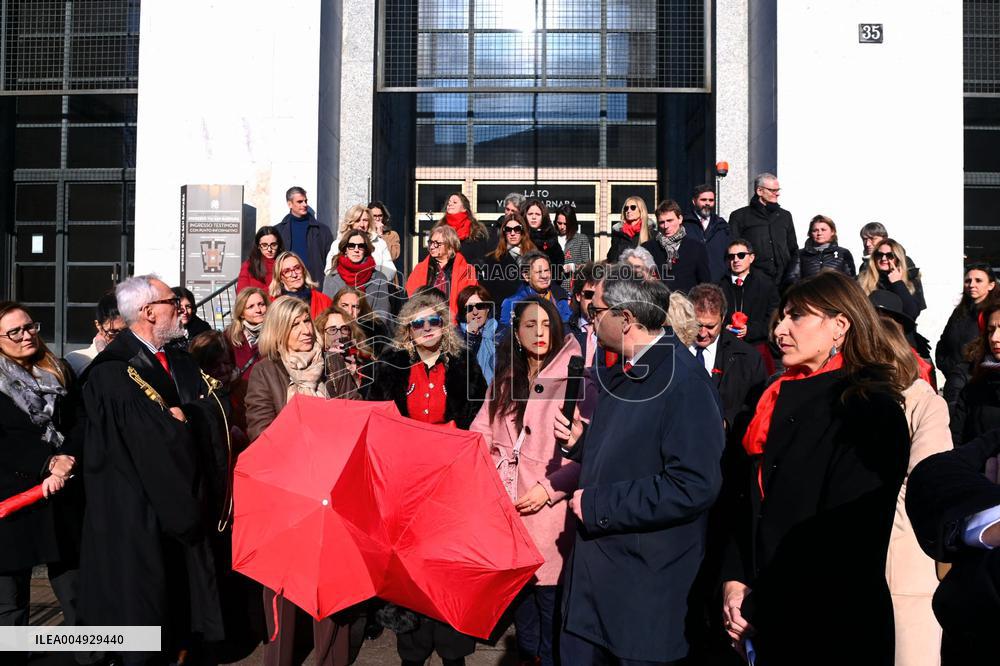 Flash Mob of Female Lawyers In Milan - Italy