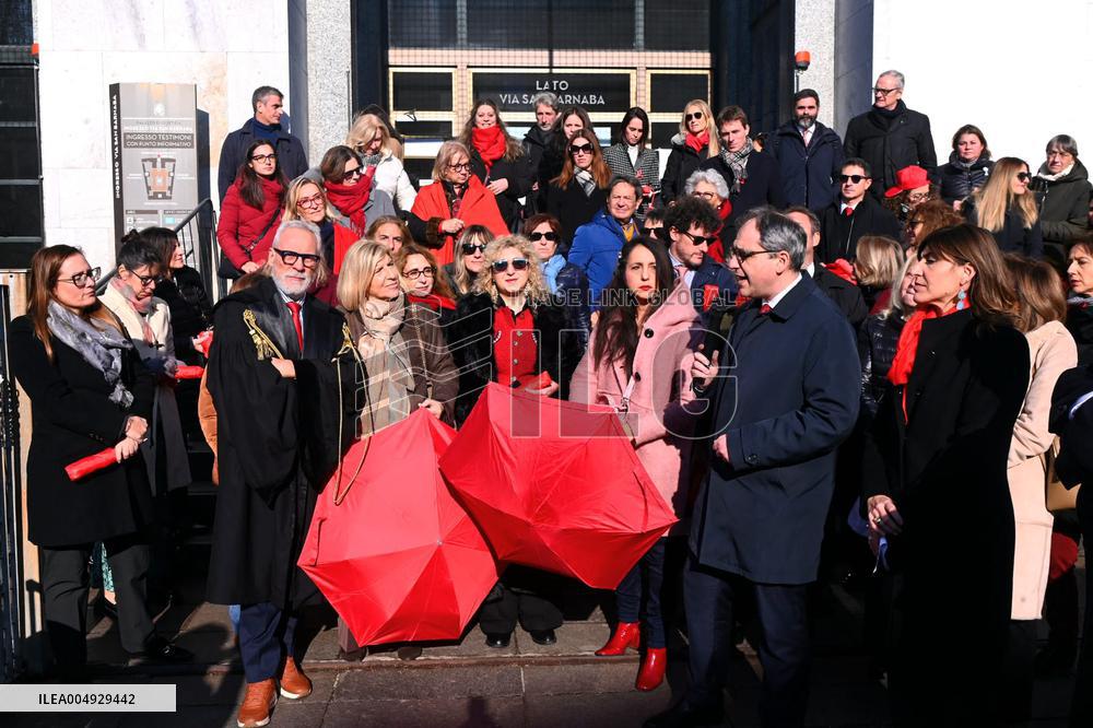 Flash Mob of Female Lawyers In Milan - Italy