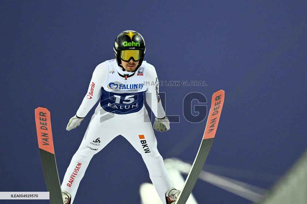 SKI JUMPING WORLD CUP NORMAL HILL