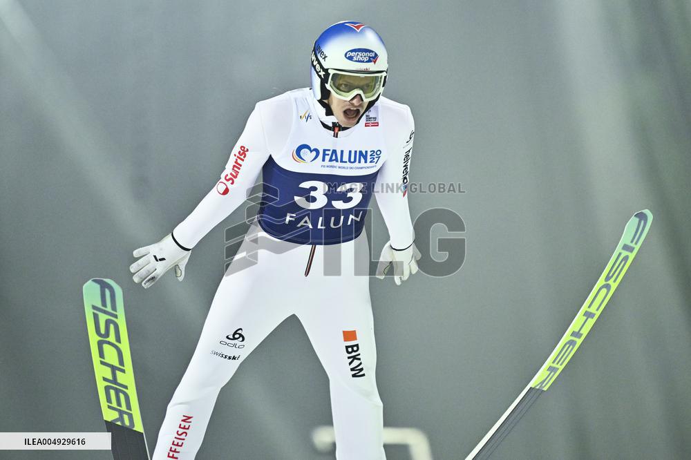 SKI JUMPING WORLD CUP NORMAL HILL
