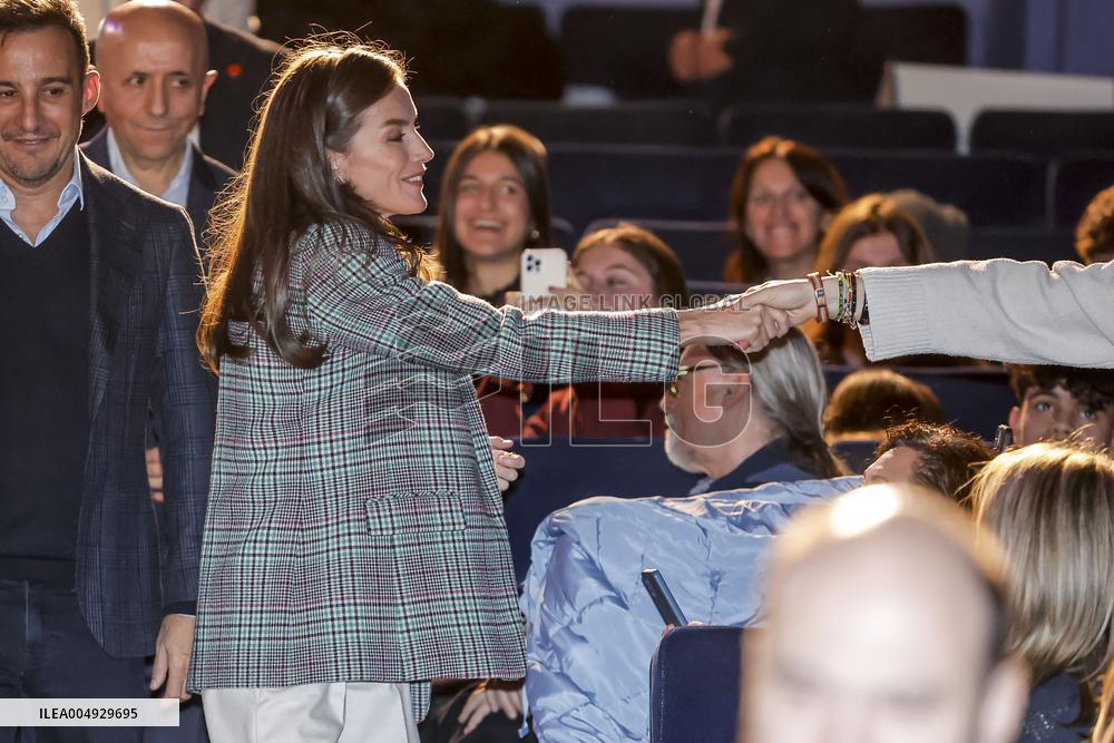 The Queen Attends The Tribute To Filmmaker Alejandro Amenabar - Tudela