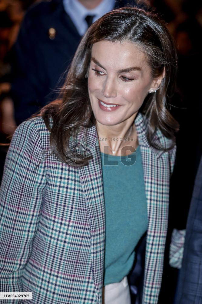 The Queen Attends The Tribute To Filmmaker Alejandro Amenabar - Tudela
