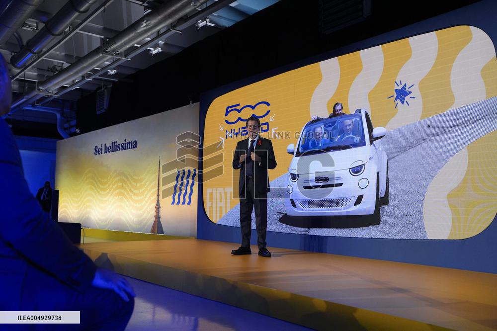 Fiat 500 Hybrid Media Drive In Torino - Italy