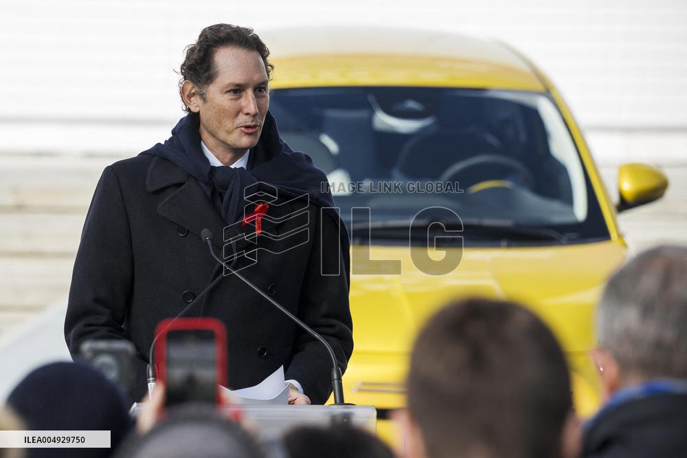 Fiat 500 Hybrid Media Drive In Torino - Italy