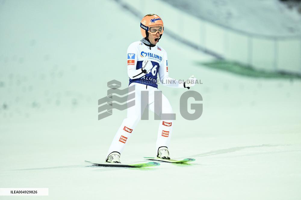 SKI JUMPING WORLD CUP NORMAL HILL