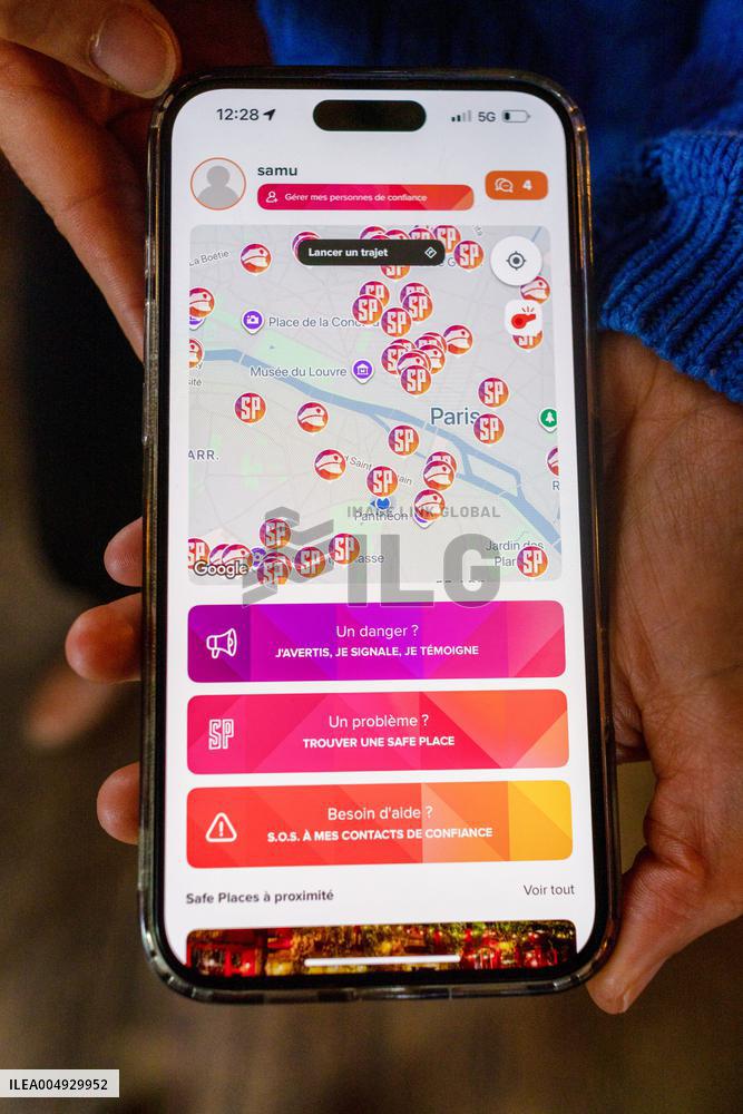 David Belliard Visits A Safe Place For Women - Paris