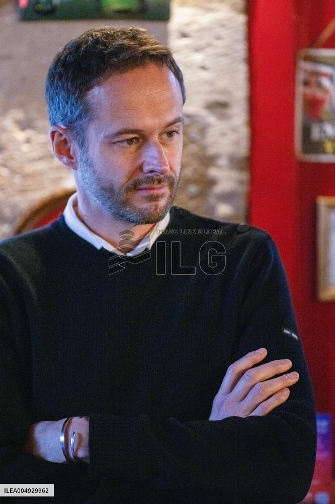 David Belliard Visits A Safe Place For Women - Paris