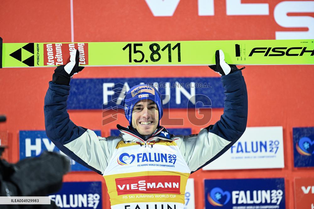 SKI JUMPING WORLD CUP NORMAL HILL