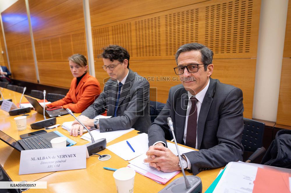 Commission of inquiry into the neutrality of public broadcasting - Paris AJ
