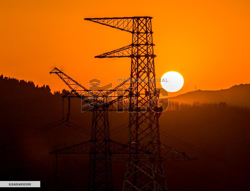 Power Grid Renovation Construction