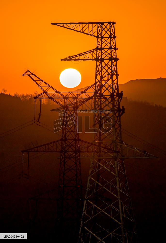 Power Grid Renovation Construction