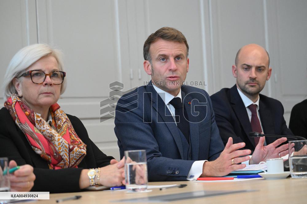 Declaration Of The President Of The Republic On Negotiations On Ukraine - Paris