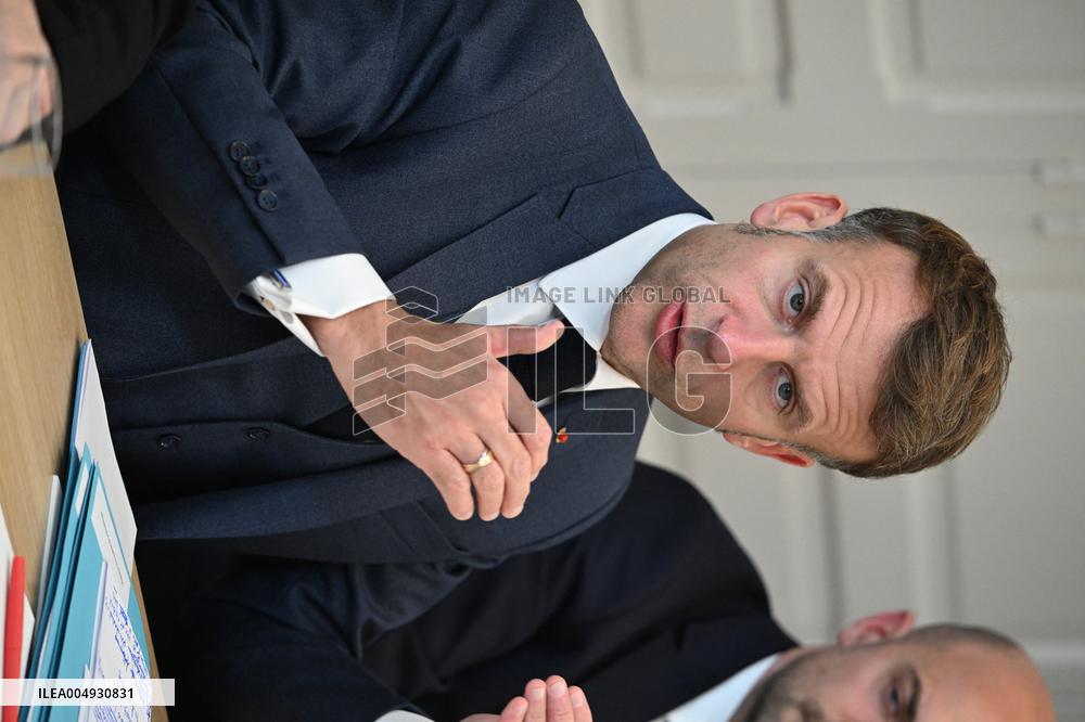 Declaration Of The President Of The Republic On Negotiations On Ukraine - Paris