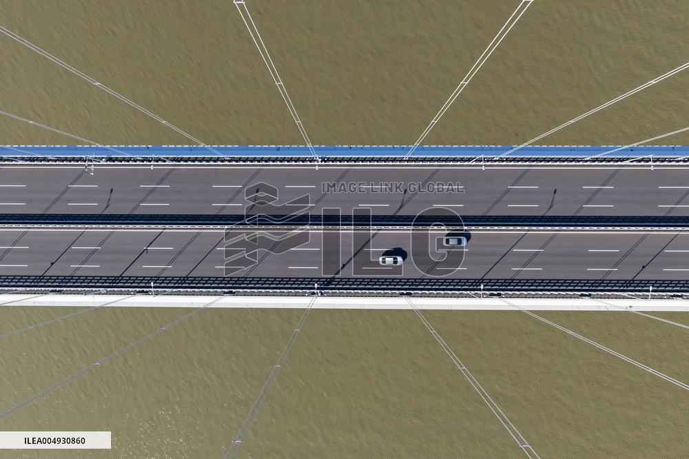 Nanjing Xinshengwei Yangtze River Bridge