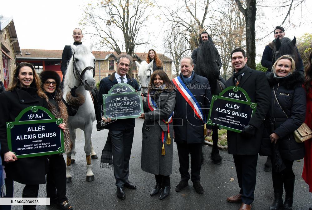 Anne Hidalgo Inaugurates The Allee Alexis Gruss - Paris