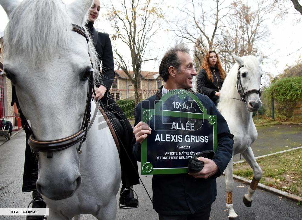 Anne Hidalgo Inaugurates The Allee Alexis Gruss - Paris
