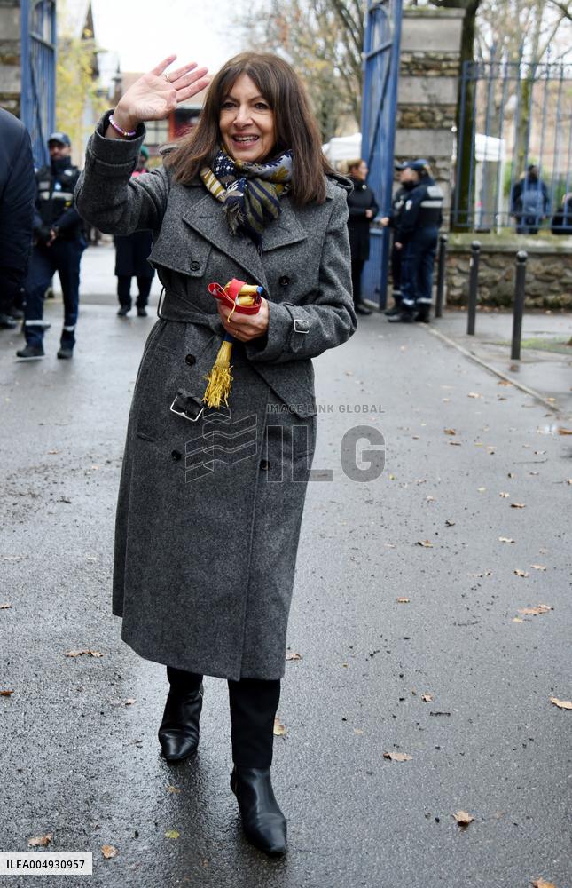 Anne Hidalgo Inaugurates The Allee Alexis Gruss - Paris