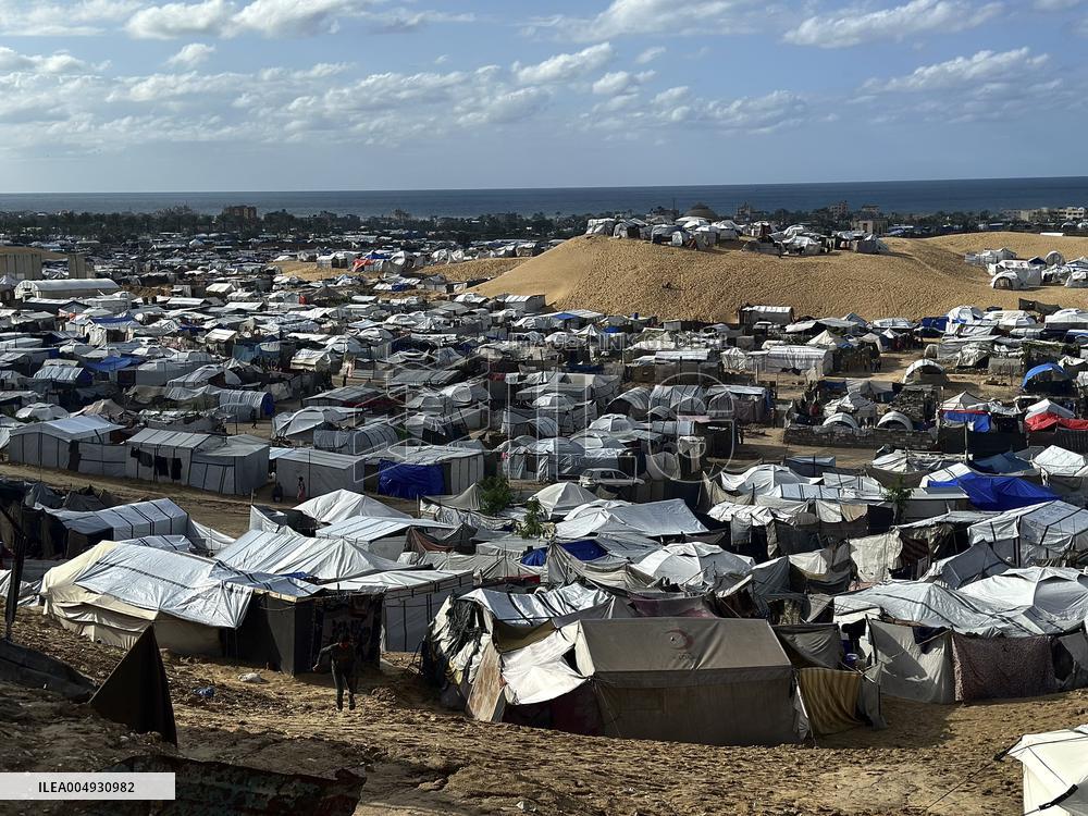 Al Mawasi Storm Destroys Displaced Tents - Gaza