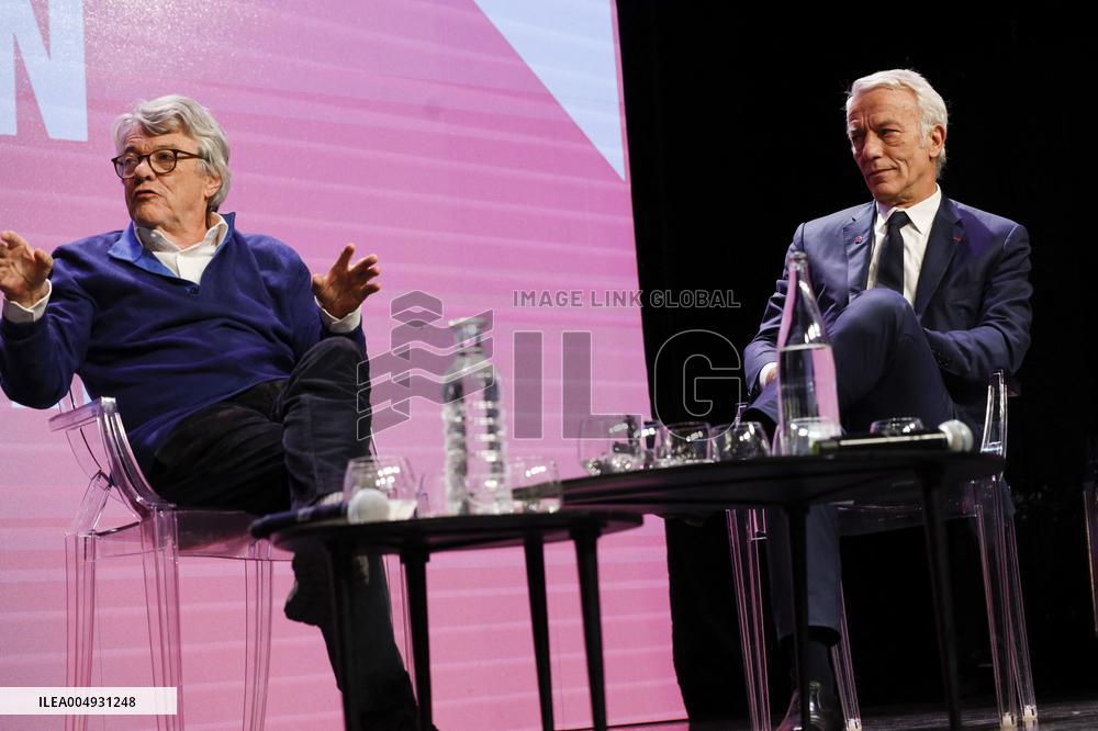 Medef Colloque Pensez Entreprise De Demain - Paris