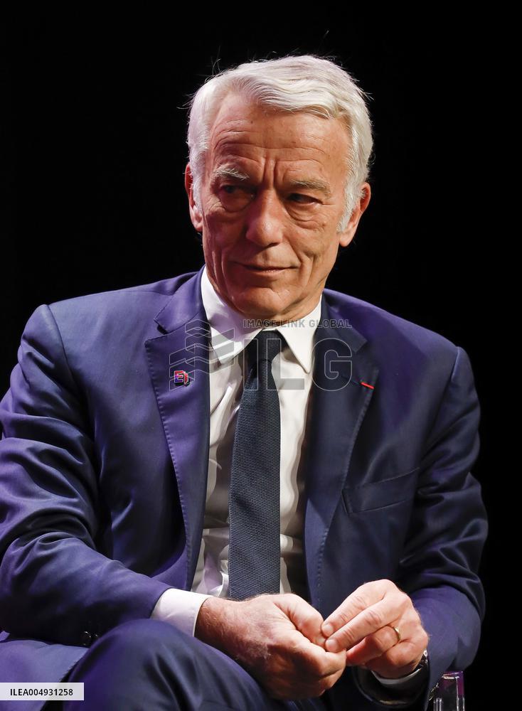 Medef Colloque Pensez Entreprise De Demain - Paris