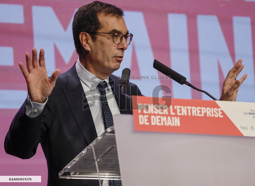 Medef Colloque Pensez Entreprise De Demain - Paris