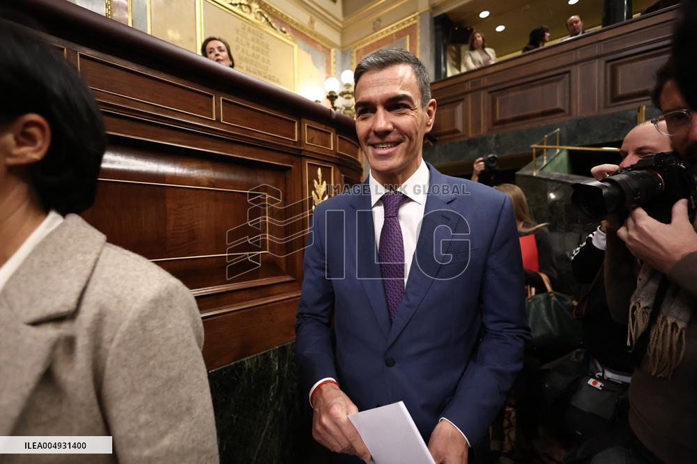 Government Faces Congressional Control Session After Resignation - Madrid