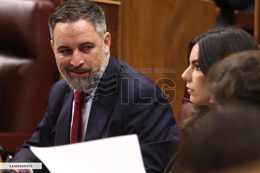 Government Faces Congressional Control Session After Resignation - Madrid