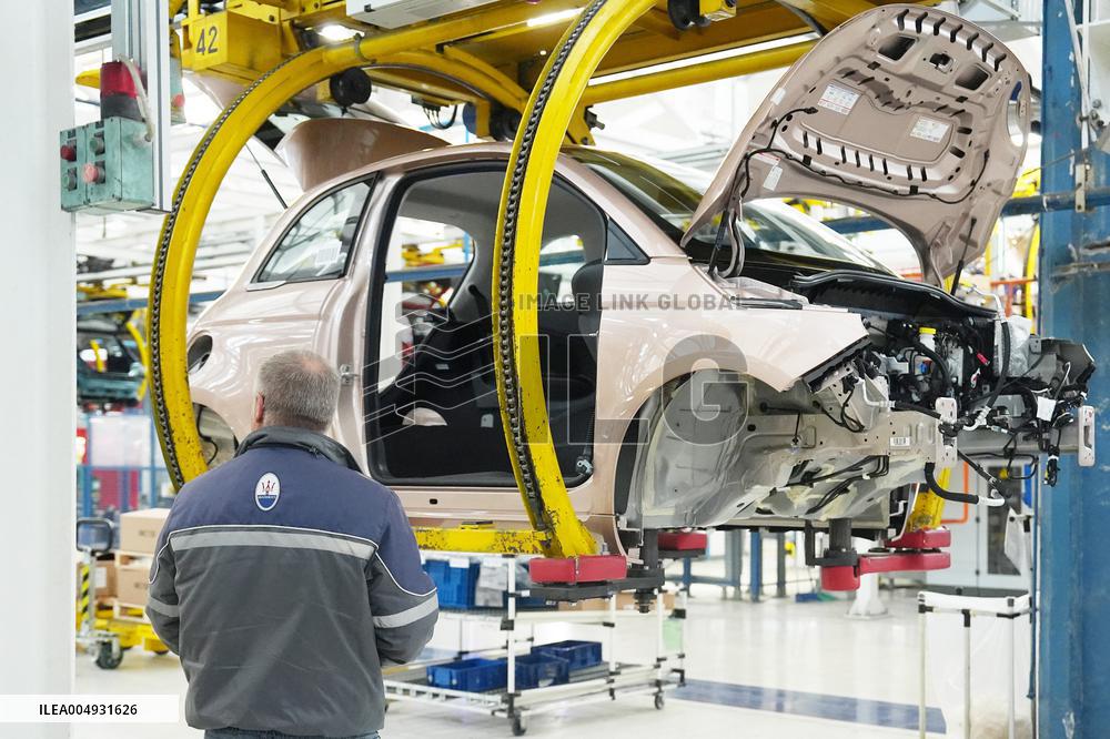 Stellantis Production Line for Fiat 500 Hybrid - Turin