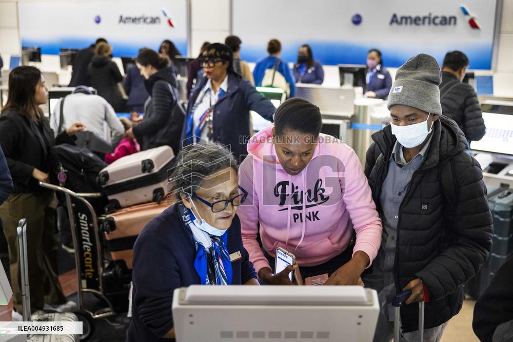 Thanksgiving expected to bring busy air travel