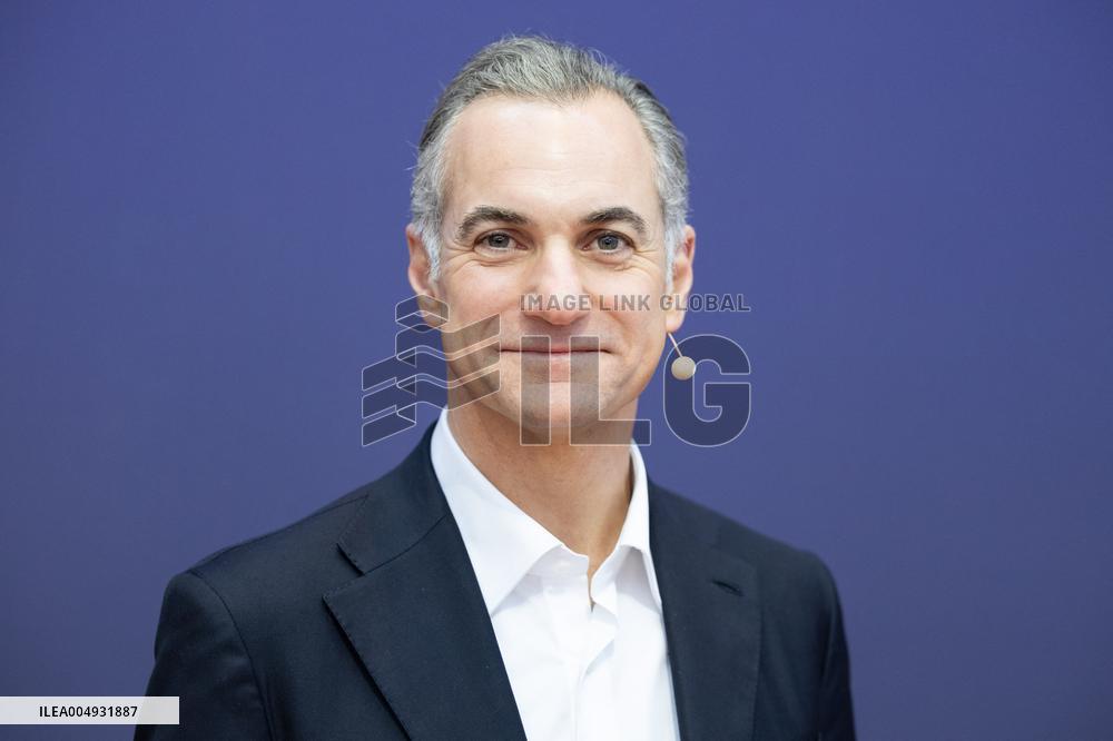 Adopt AI International Summit second day - Paris