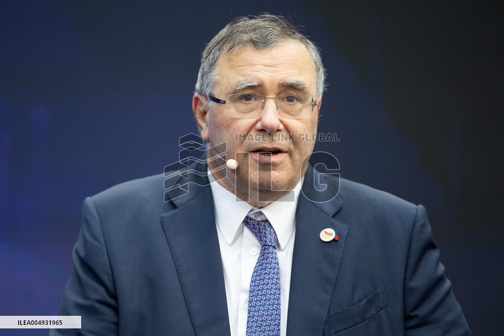 Adopt AI International Summit second day - Paris