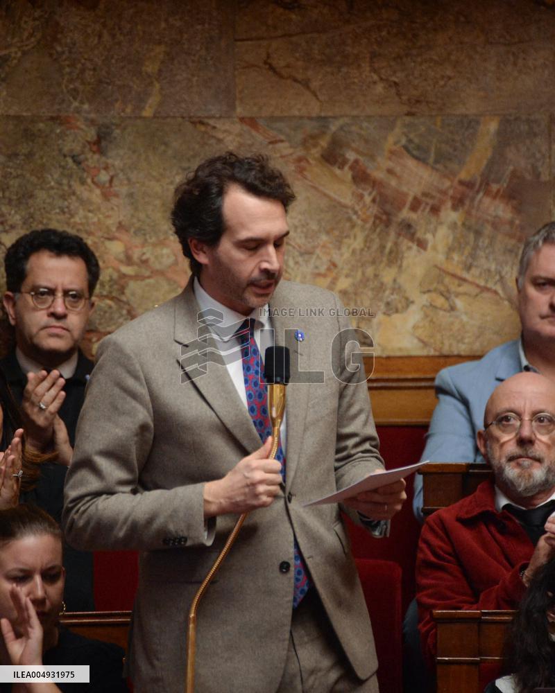 Questions to the Government - Paris