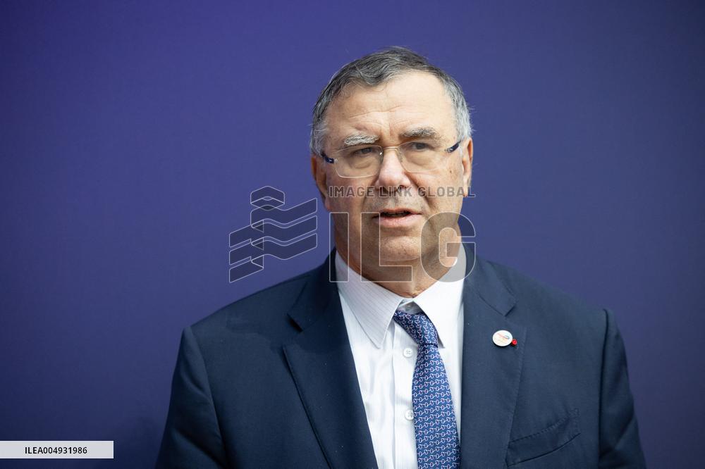 Adopt AI International Summit second day - Paris