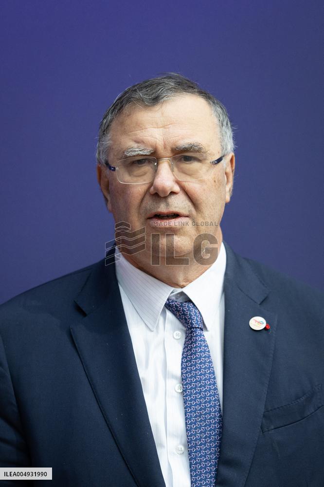 Adopt AI International Summit second day - Paris