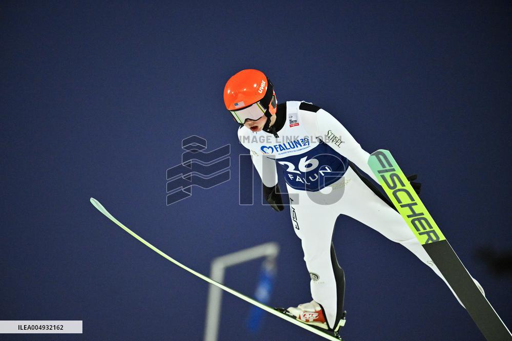 SKI JUMPING WORLD CUP LARGE HILL