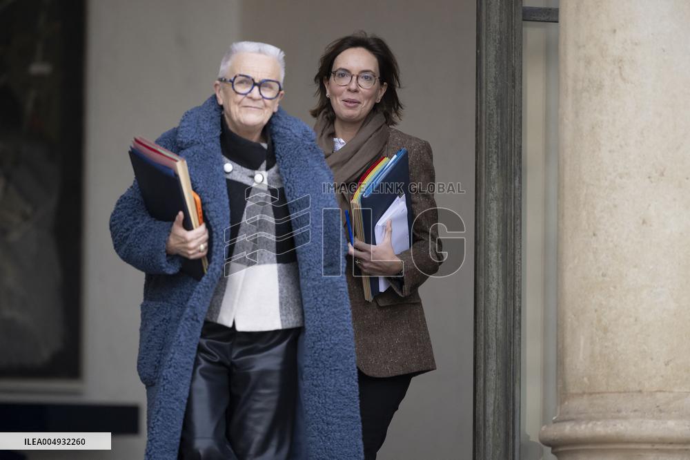 Weekly Cabinet Meeting - Paris