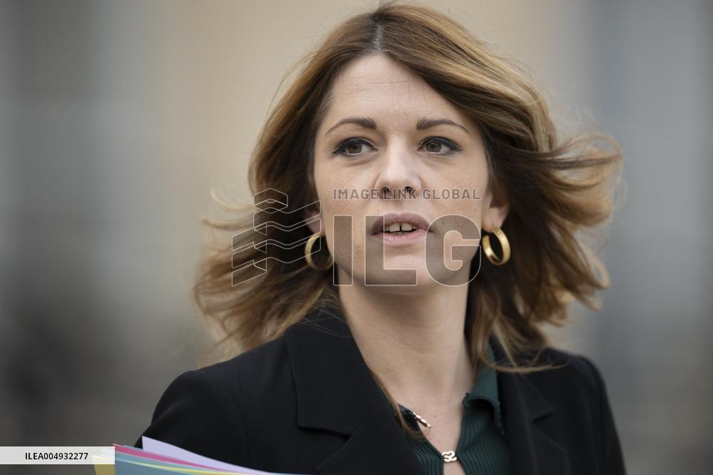 Weekly Cabinet Meeting - Paris