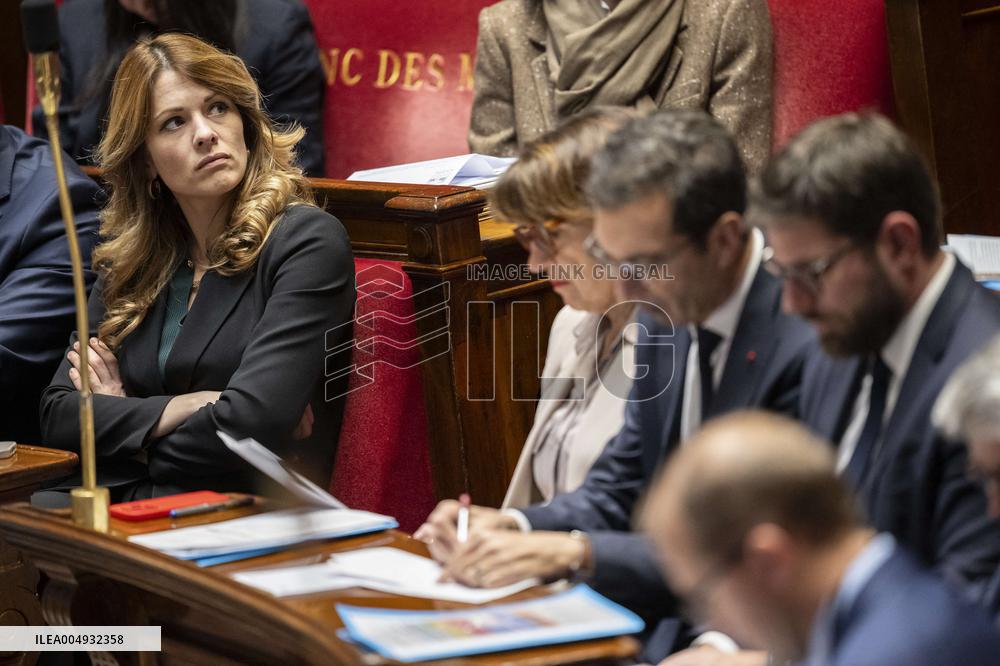 Session of Questions to The Government - Paris