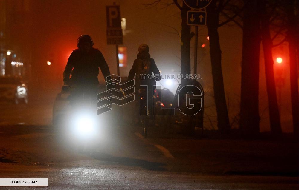 Foggy night in Helsinki