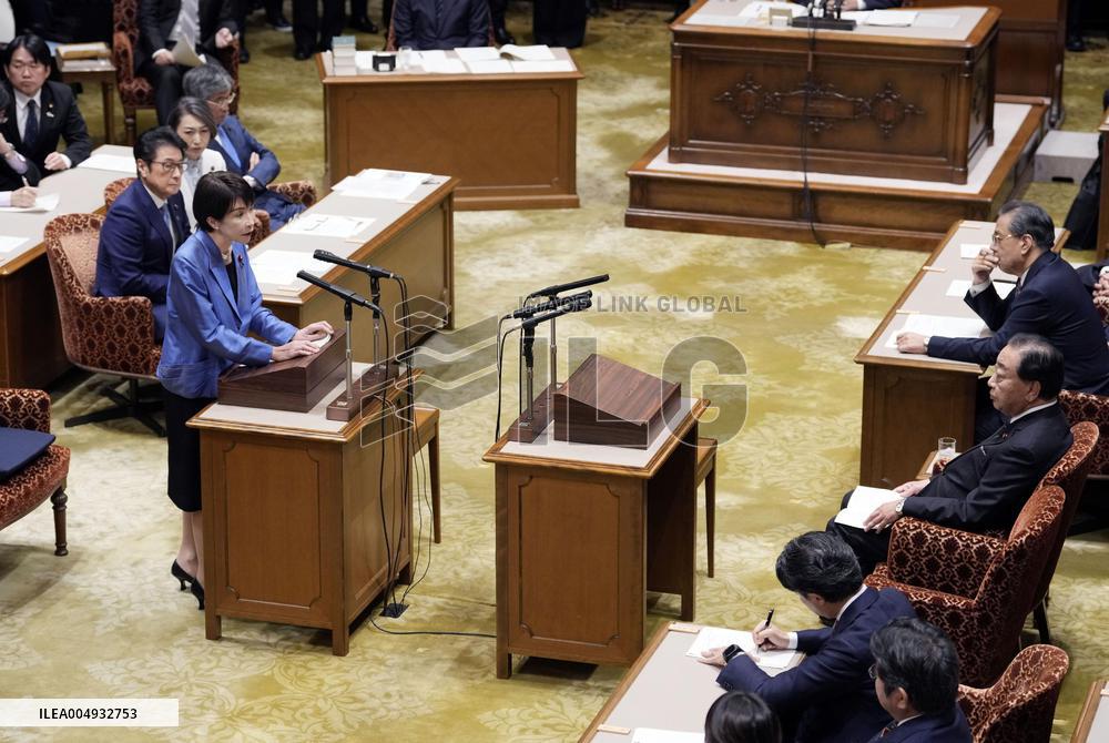 Takaichi-Noda debate in parliament