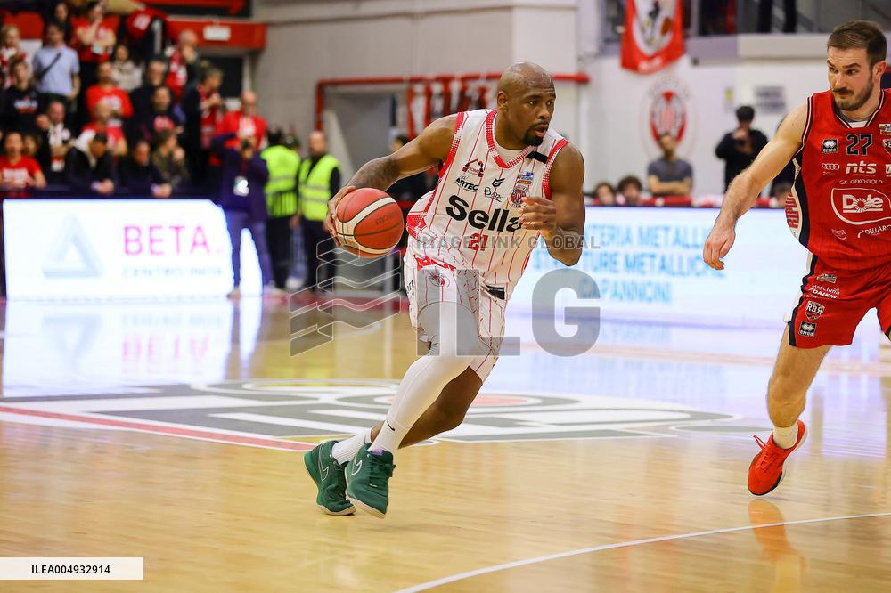 BASKET - Serie A2 - Sella Cento vs Dole Basket Rimini