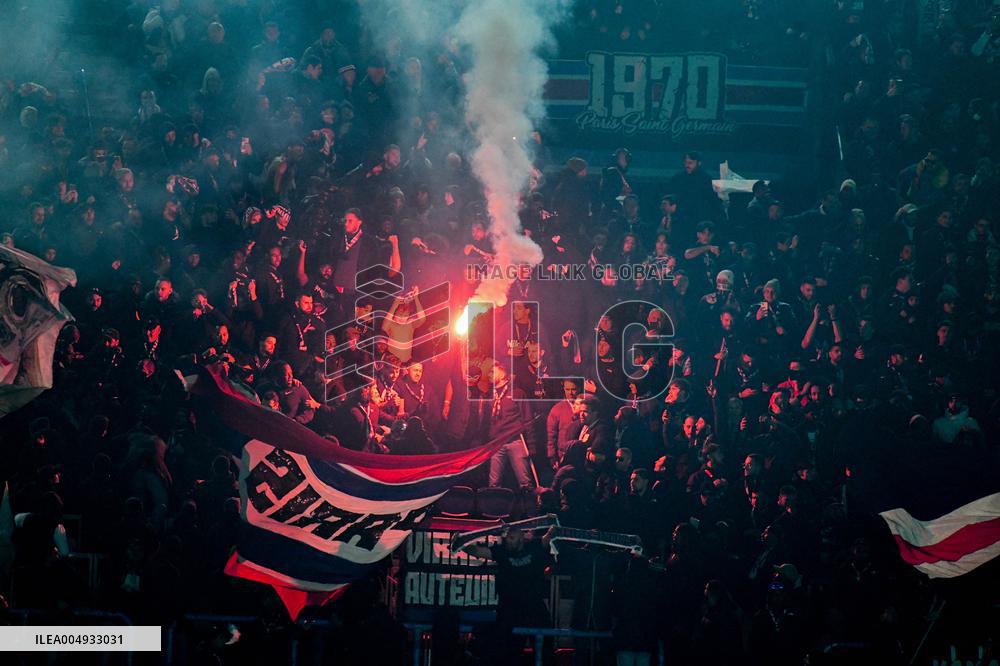 Champions League - PSG Ultra At PSG Vs Tottenham - Paris
