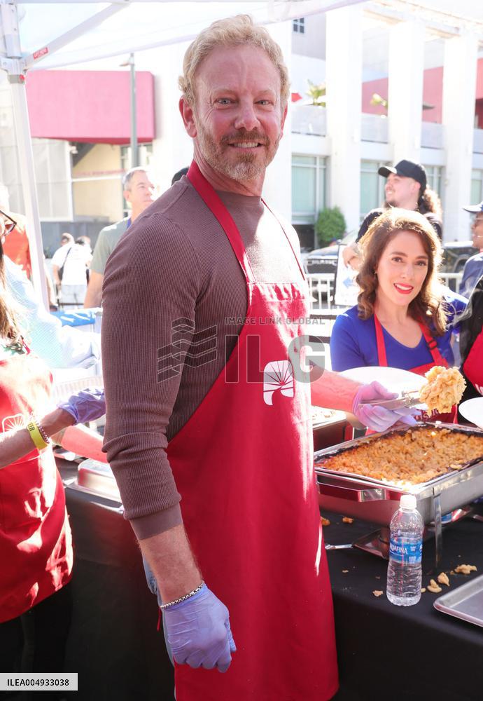 2025 Thanks & Giving On Skid Row - LA