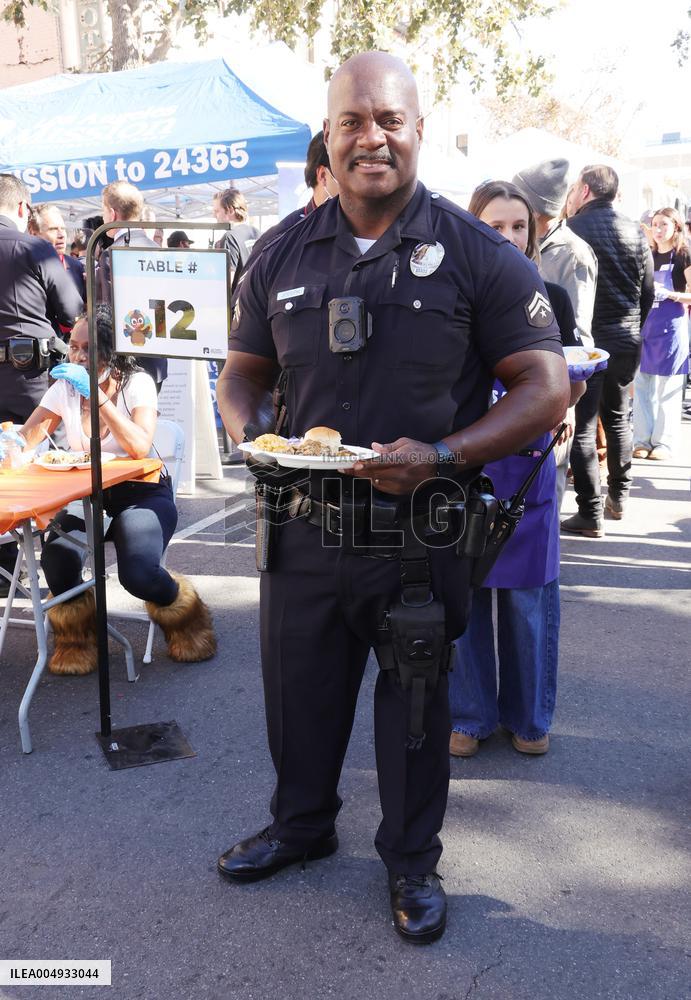 2025 Thanks & Giving On Skid Row - LA